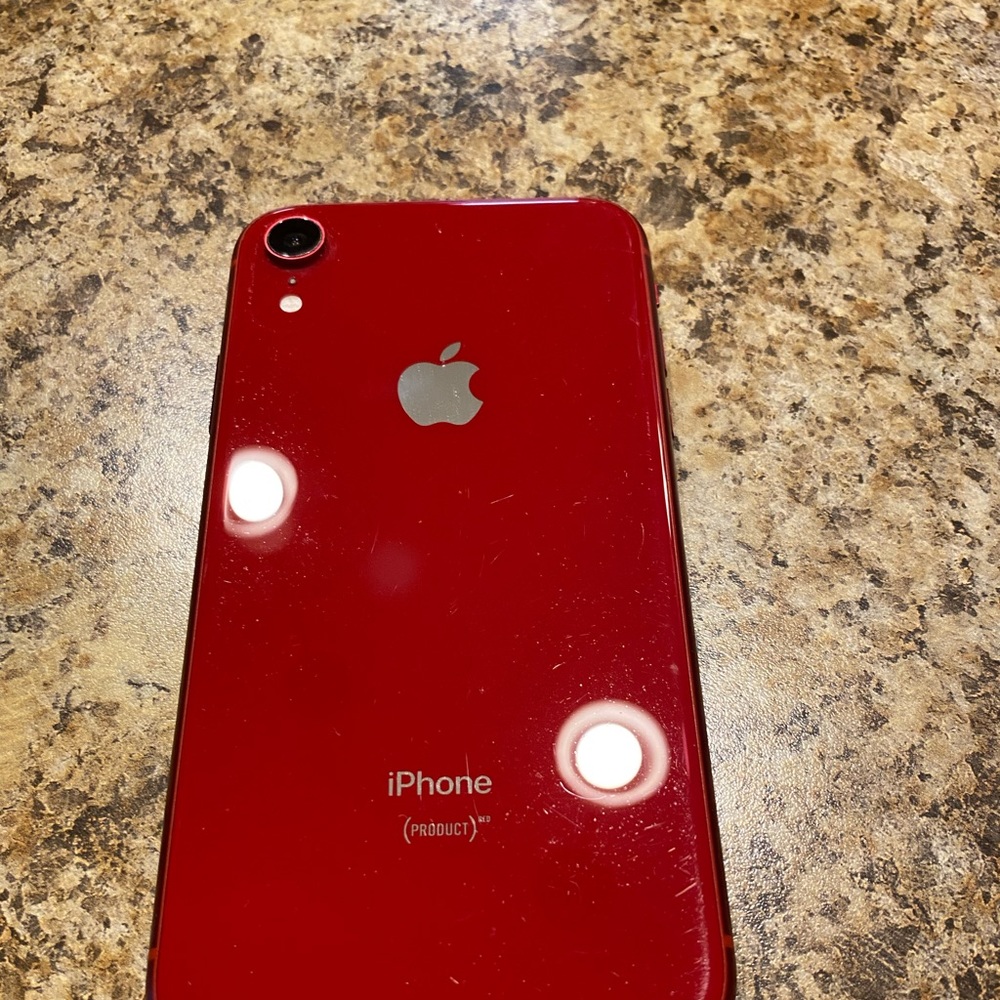iPhone XR 64 GB. Unlocked to any carrier